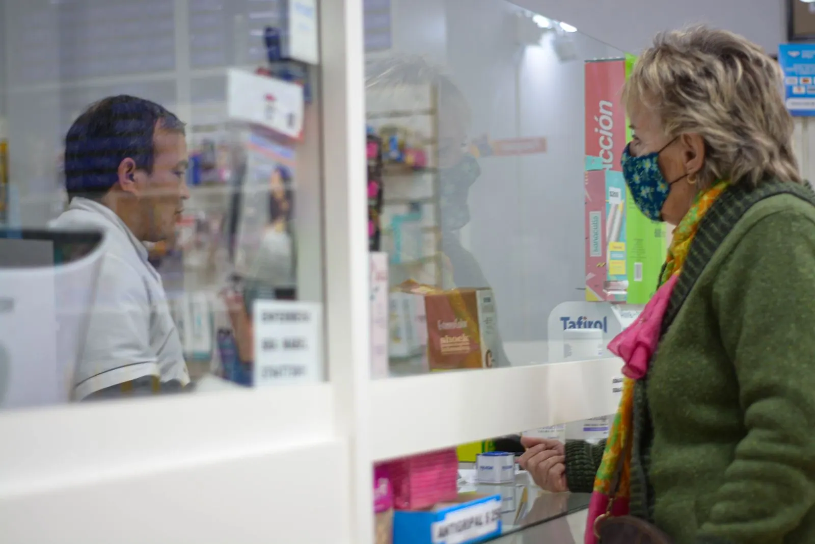 A UK community pharmacy